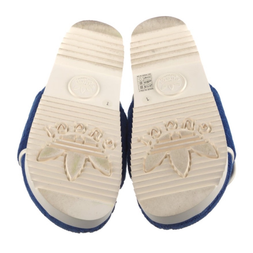 Gucci x Adidas Logo Slides - Picture 4 of 4